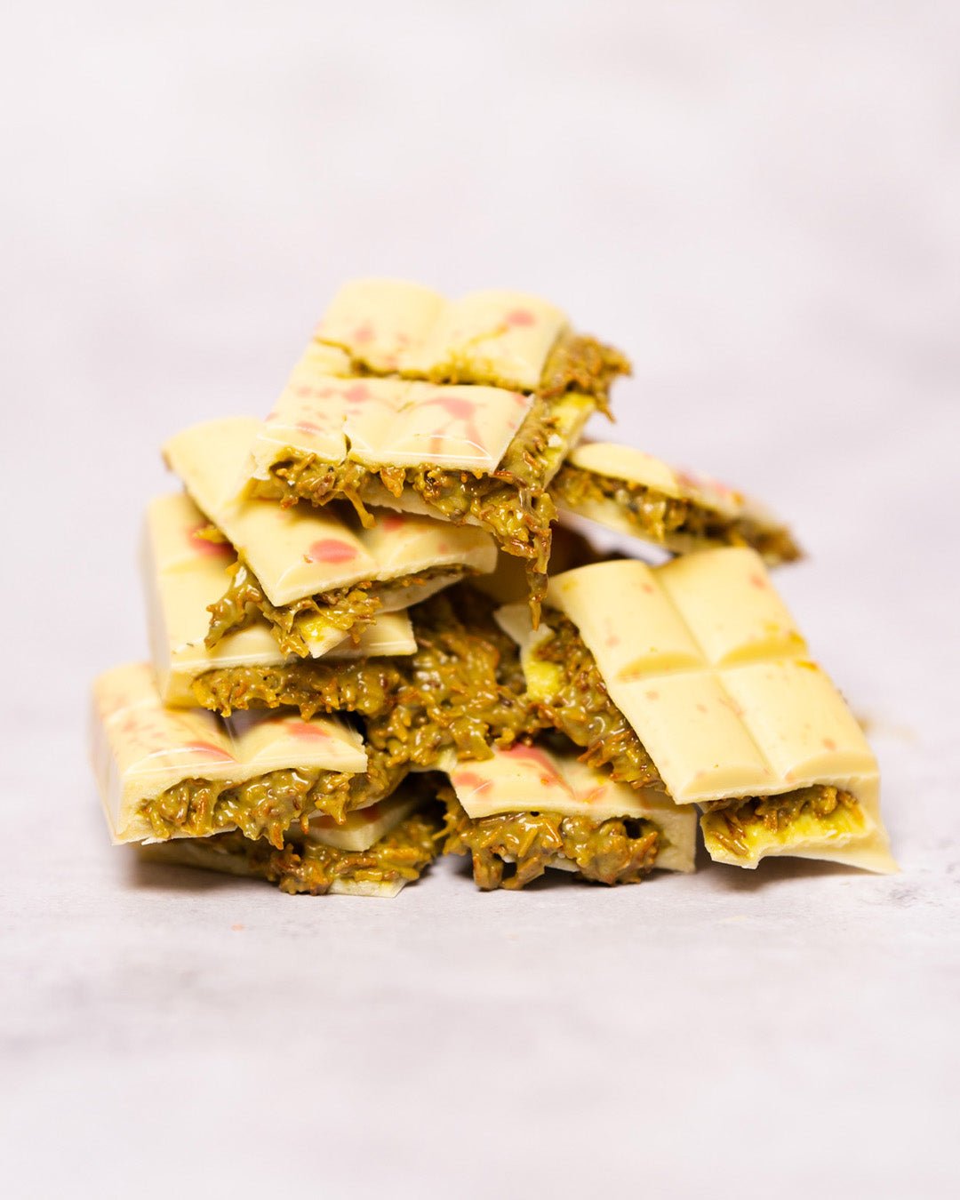 Dubai Pistache Chocoladereep Melk 100GR - Knabbel Koning